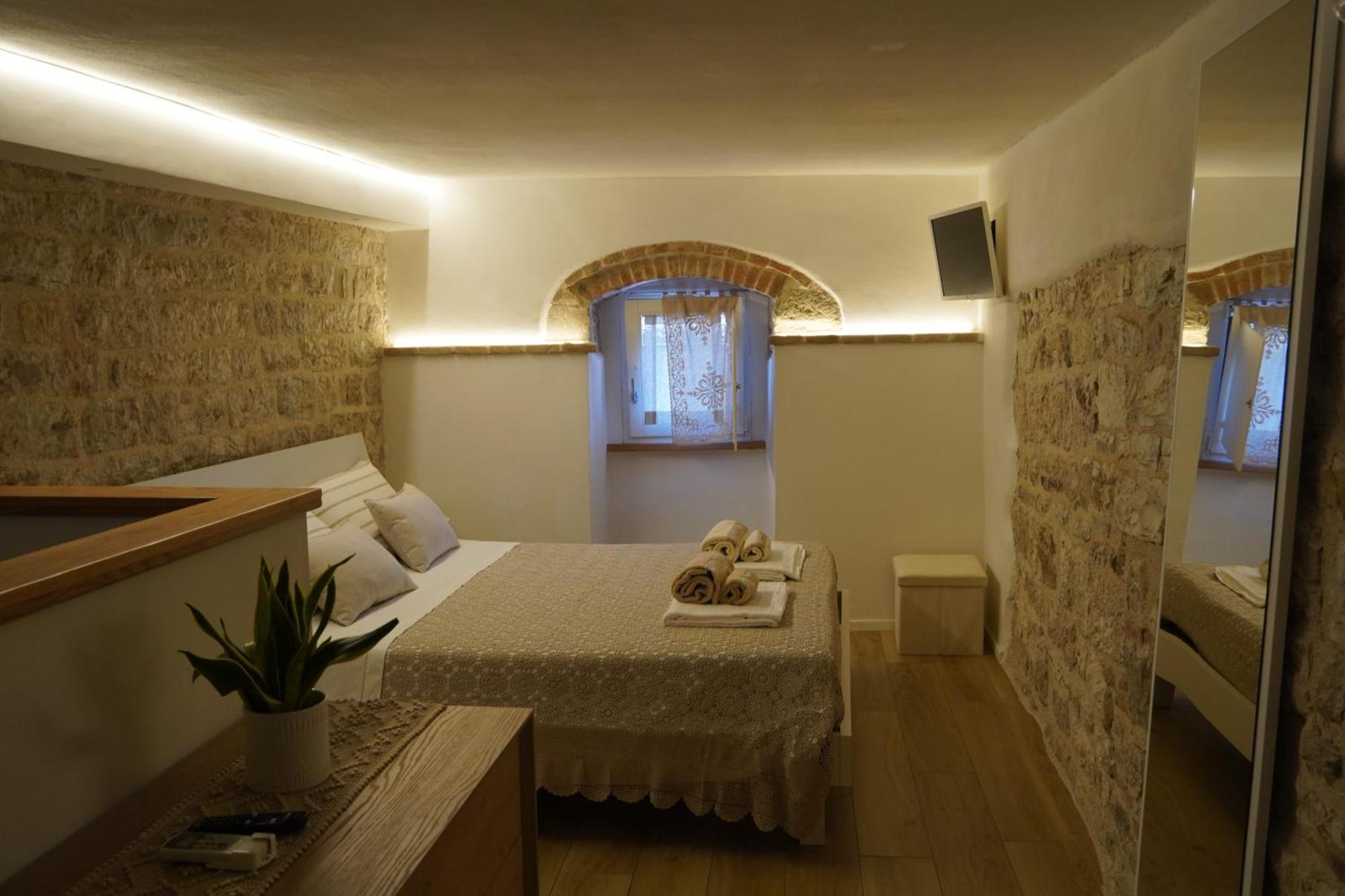 Appartamento Gattapone 9 Gubbio Eksteriør billede